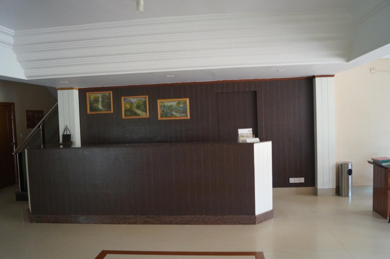 Hotel Badami Court Экстерьер фото